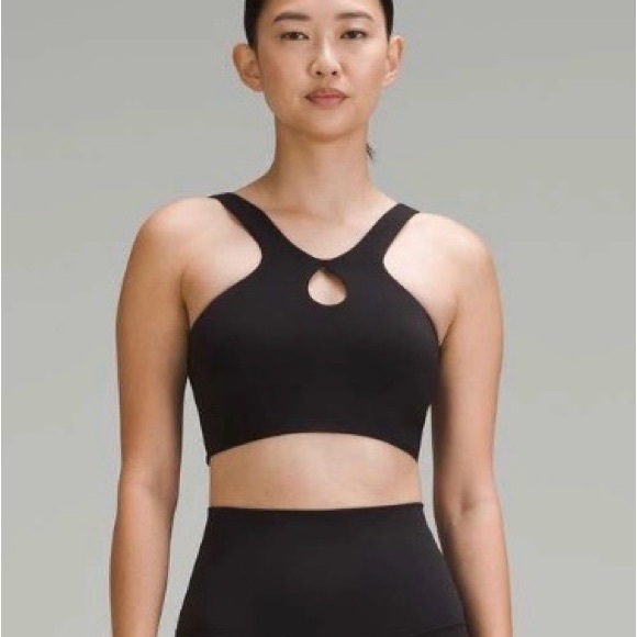 lululemon athletica Other - Lululemon SmoothCover
Front Cut-Out Yoga Bra *Light
Support Size 6 NWOT